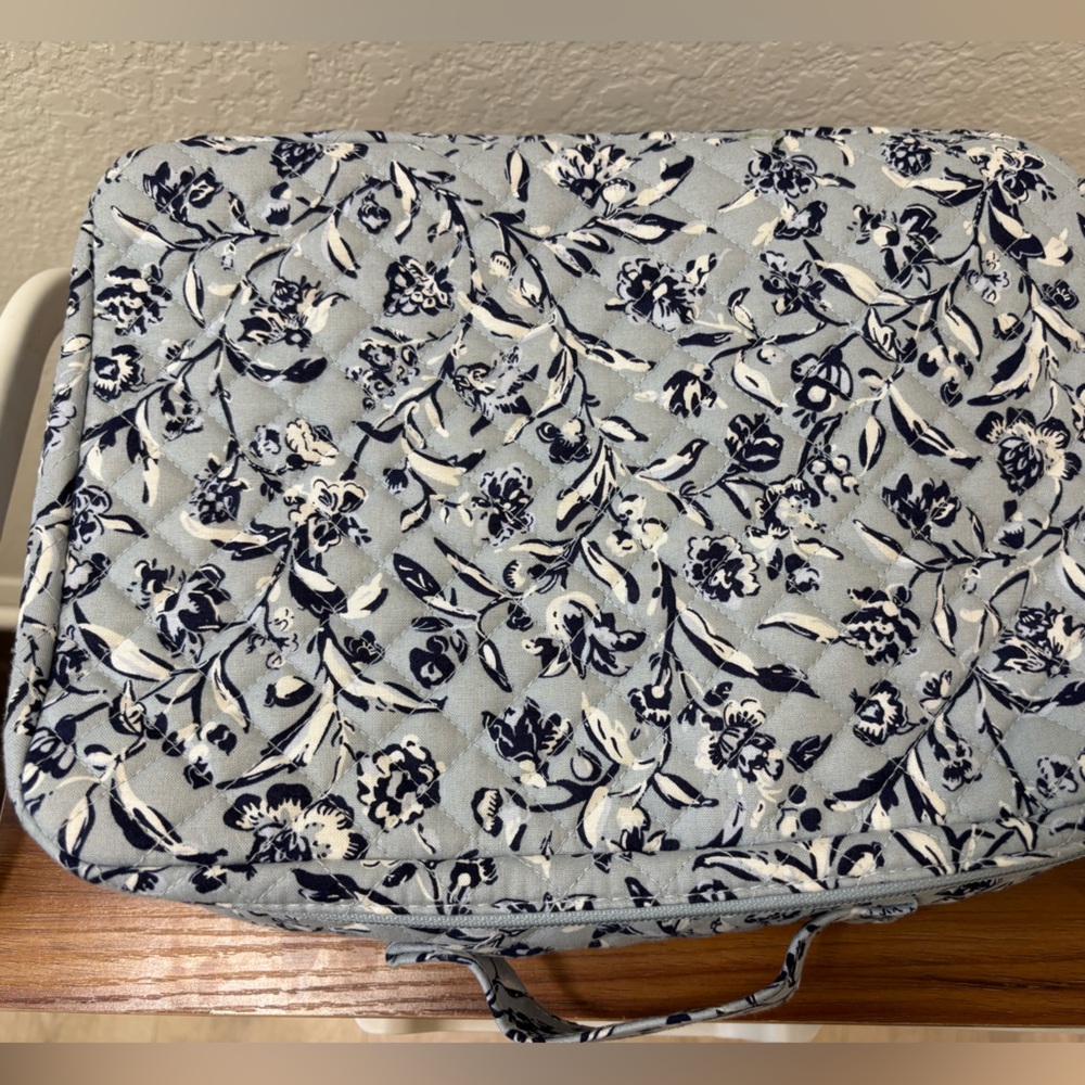 Vera Bradley travel makeup organizer
